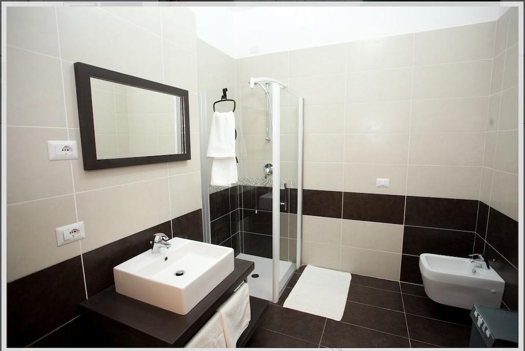 Hotel Elys Pieve Emanuele Kültér fotó